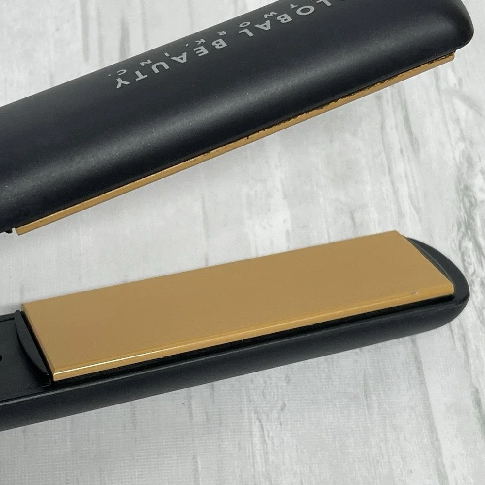 CHI GF1001 Ceramic Hair Straightener Flat Iron 1